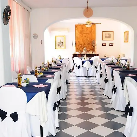 Belsole 3* Forio (Isola d'Ischia)